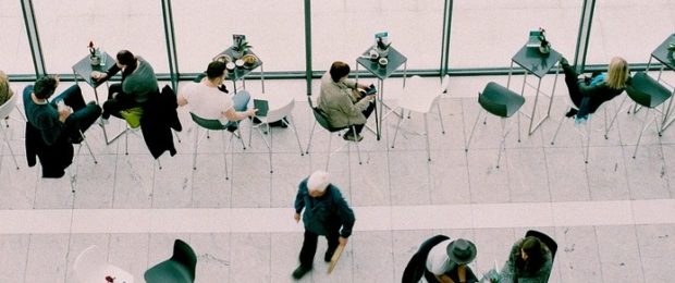 Organizacje hybrydowe – jak tworzyć wartość dodaną w wielowymiarowym świecie?