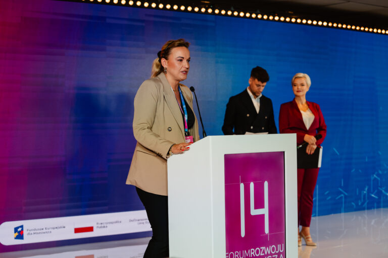 Otwarcie Forum I. Soja-Kozłowska dyrektor MJWPU