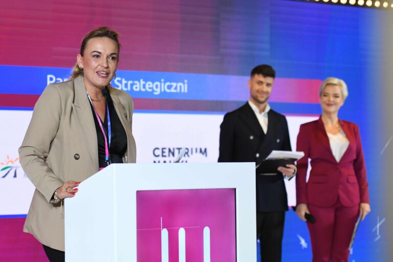 Otwarcie Forum I. Soja-Kozłowska dyrektor MJWPU